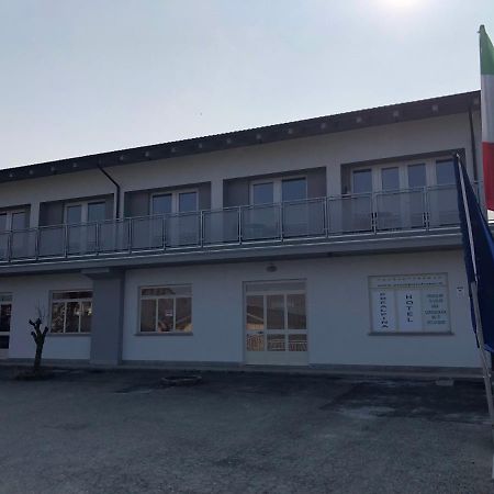 Prealpina Hotel Bagnolo Piemonte Extérieur photo
